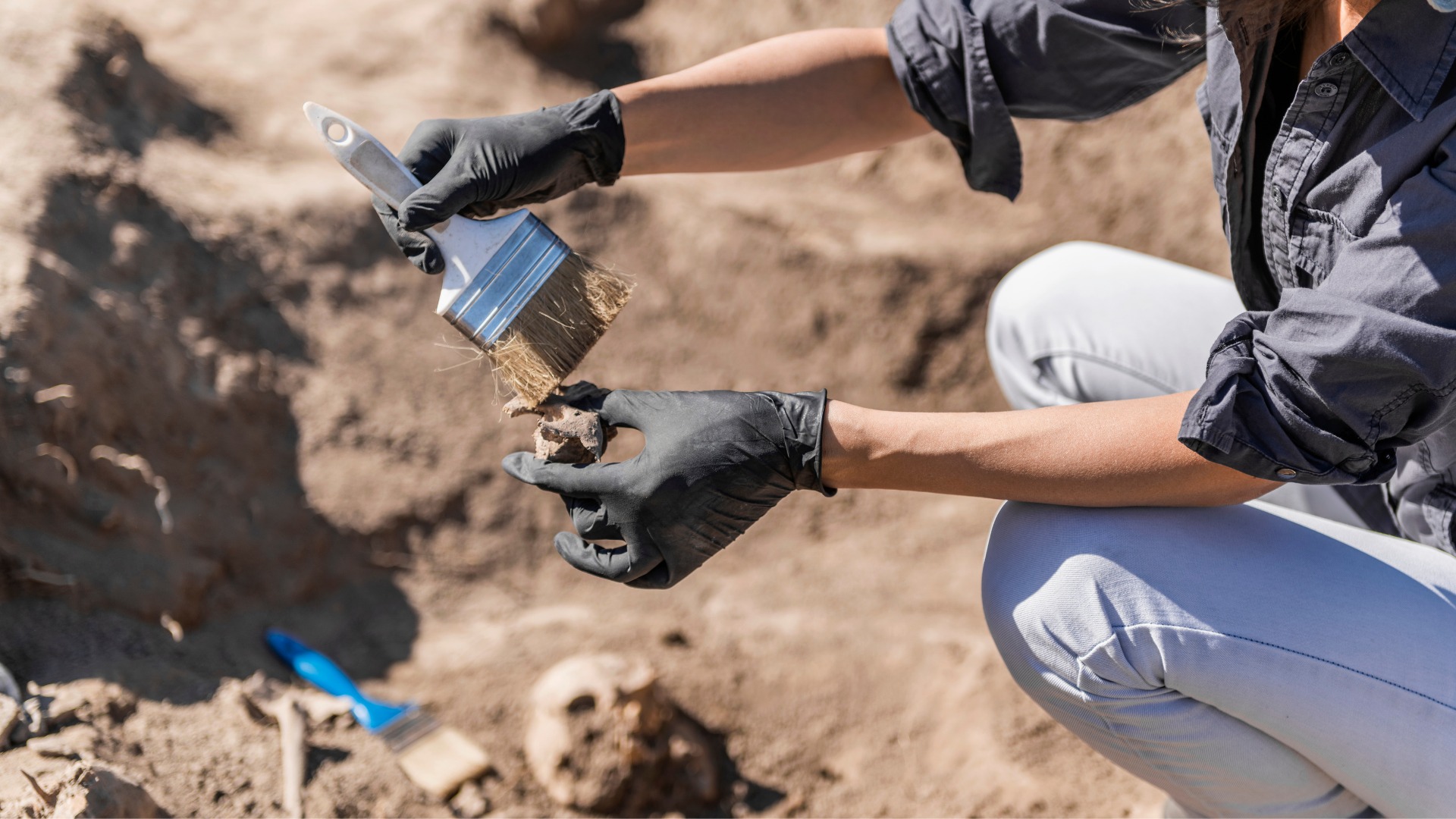 Archeologist